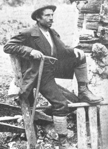 KOMAC Andrej