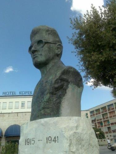 TOMAŽIČ Pino